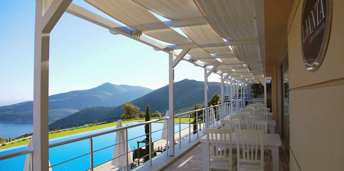 Clubhouse restaurant